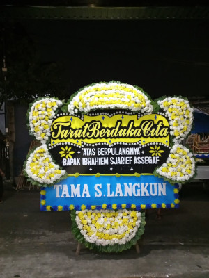 Papan Bunga Duka di Tilango